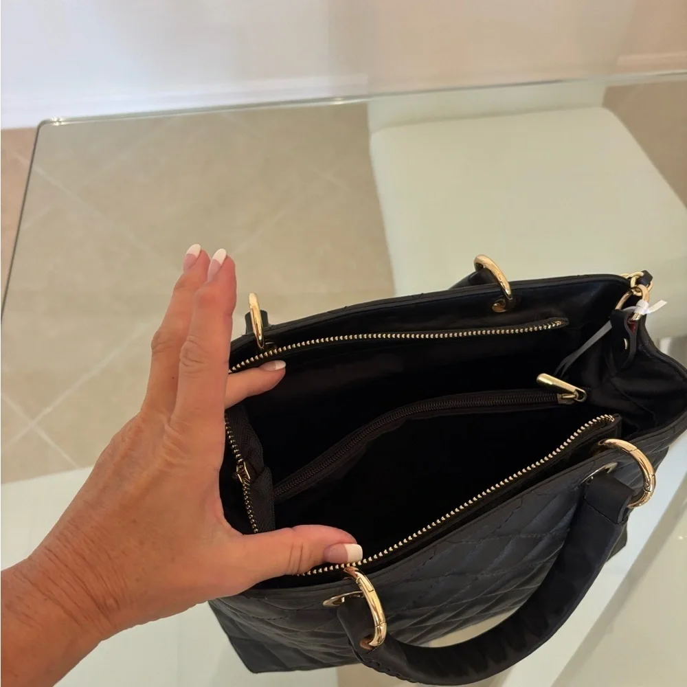 Black Quilted Leather Shoulder Bag with Gold Chain & Starp